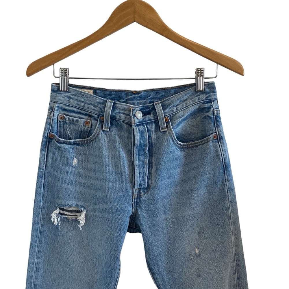 Levi’s 501 High Rise Skinny Jeans In Medium Blue Wash - Picture 4 of 15